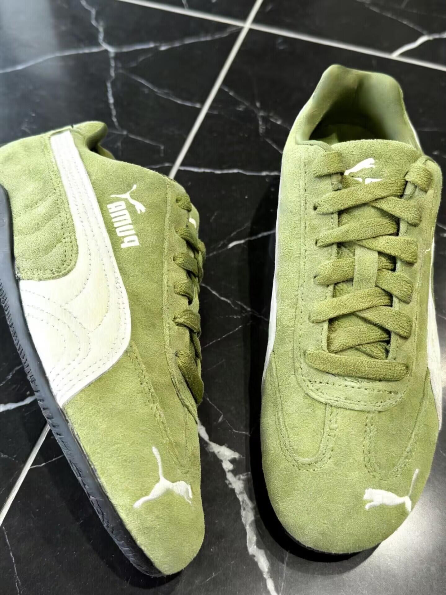 橄榄绿+麂皮,是春天的配色🤩🤩